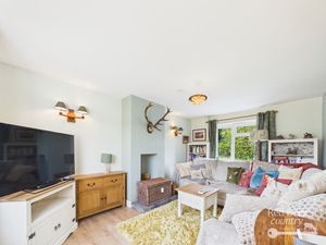 Sitting Room- click for photo gallery